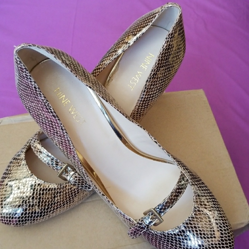 Gold shimmer pumps by Nine West - Picture 4 of 6